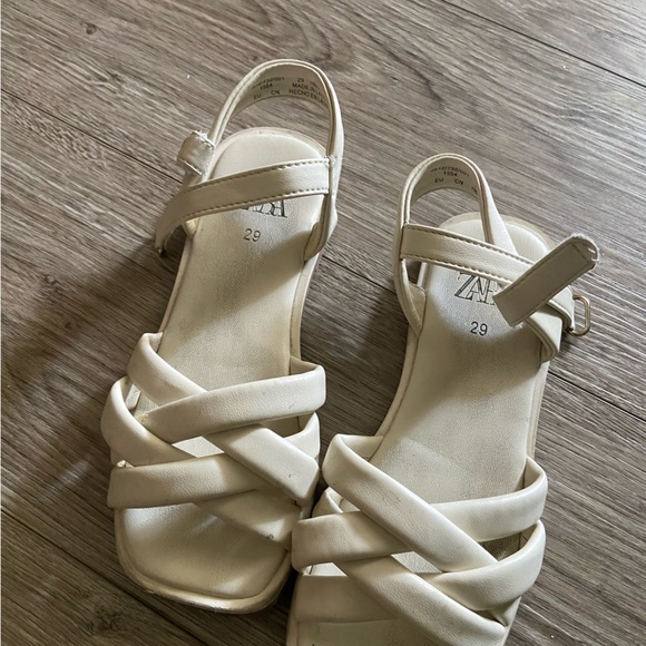 Zara kids sandals - Picture 4 of 4